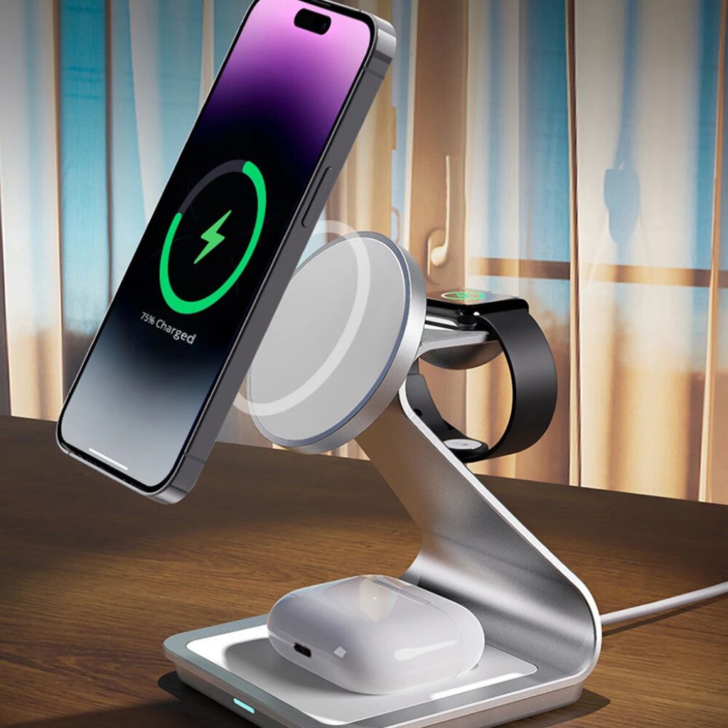 3 in 1 Magnetic Charger for Apple 8 3 in 1 Magnetic Charger for Apple