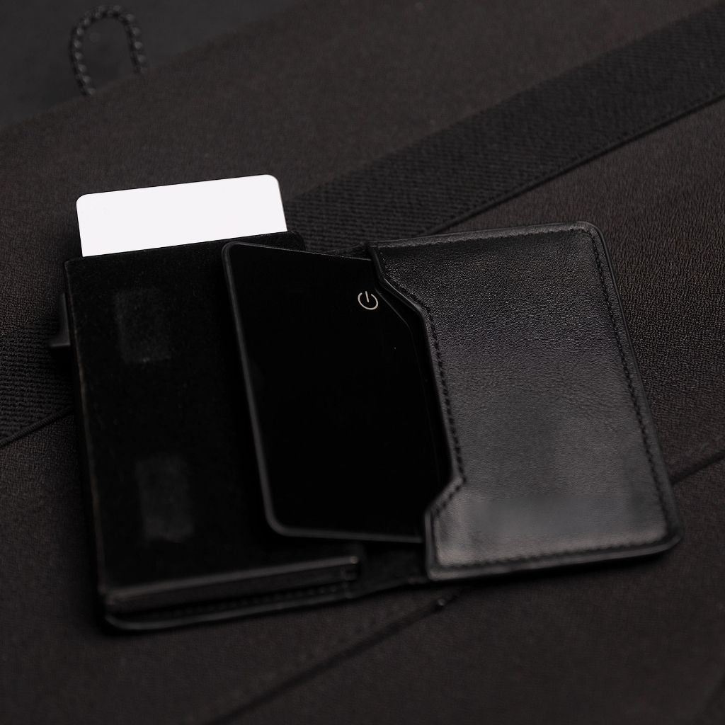 EVOLVED® FindCard 30 EVOLVED® FindCard