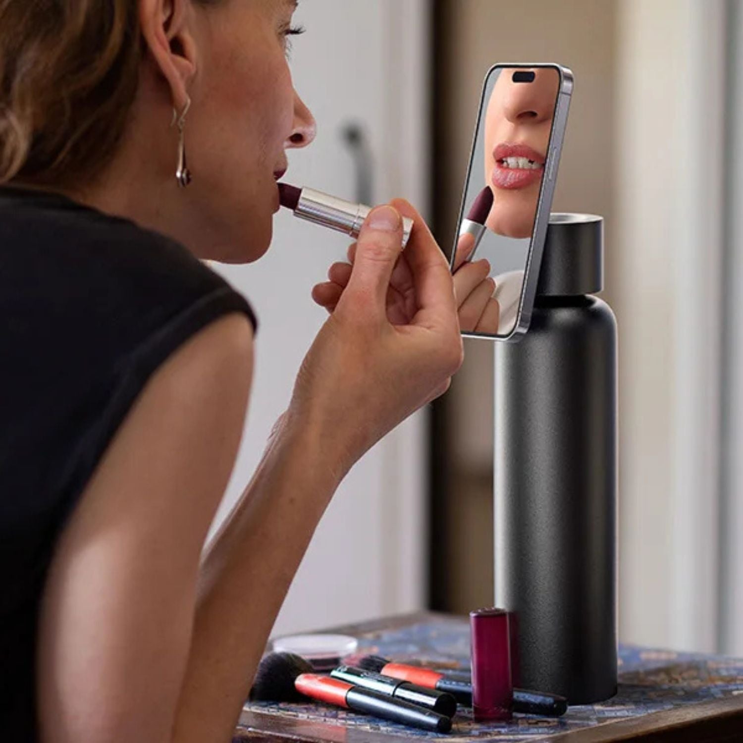 Magnetic Water Bottle & Phone Holder 24 Magnetic Water Bottle & Phone Holder