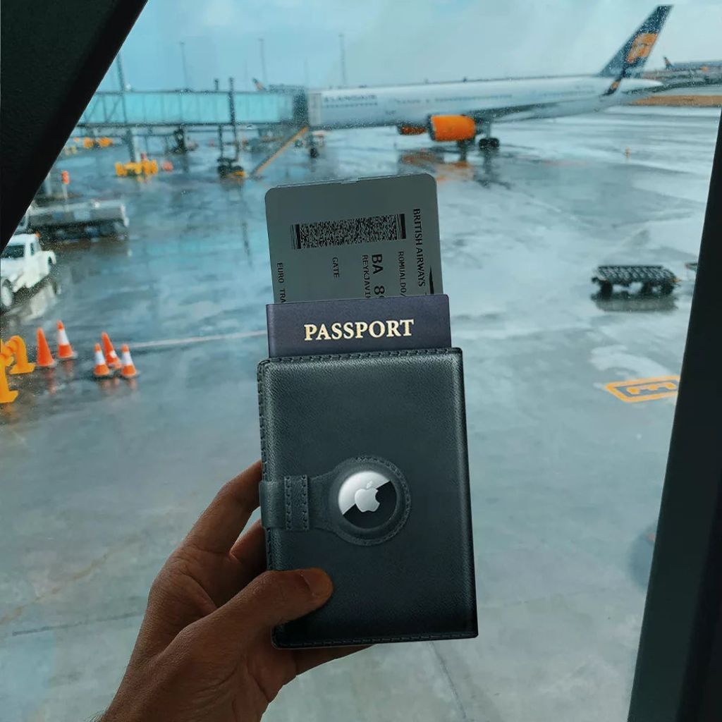 AirTag Passport Wallet 9 AirTag Passport Wallet
