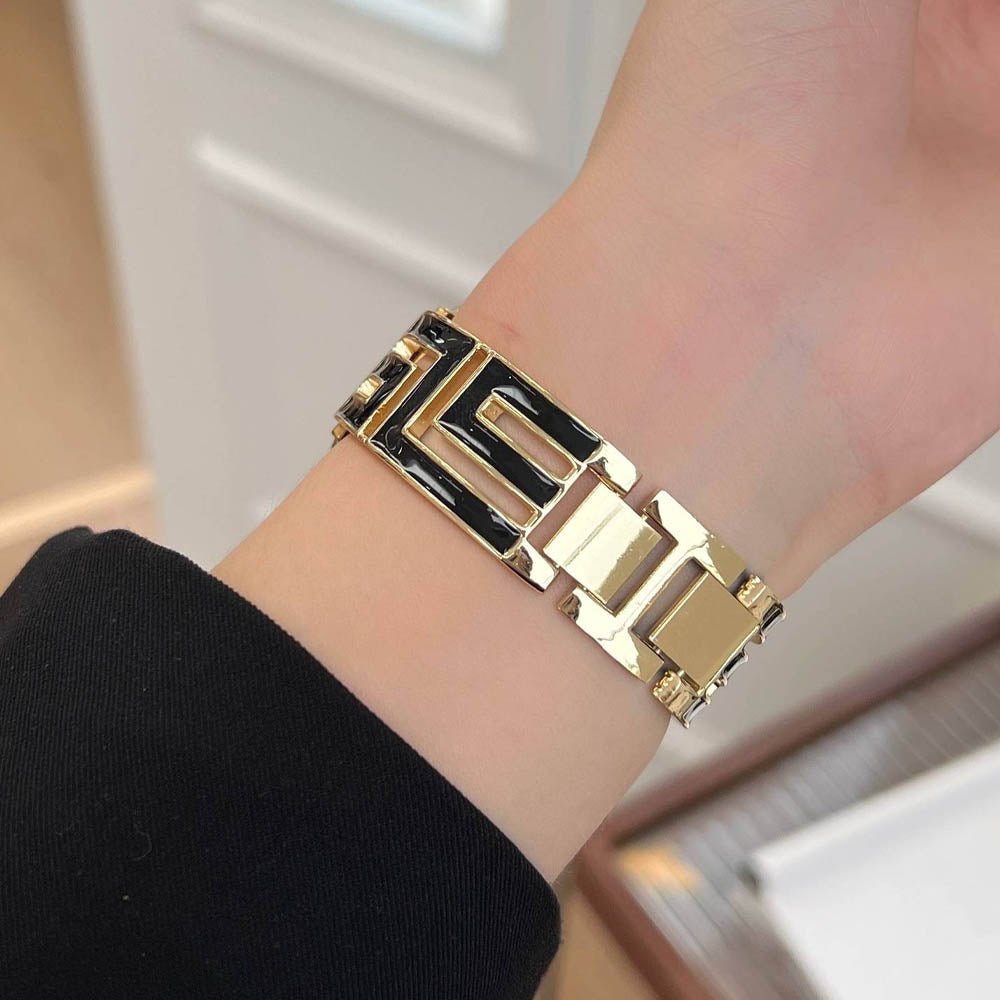Women’s Square-Link Stainless Steel Apple Watch Band 4 Women’s Square-Link Stainless Steel Apple Watch Band