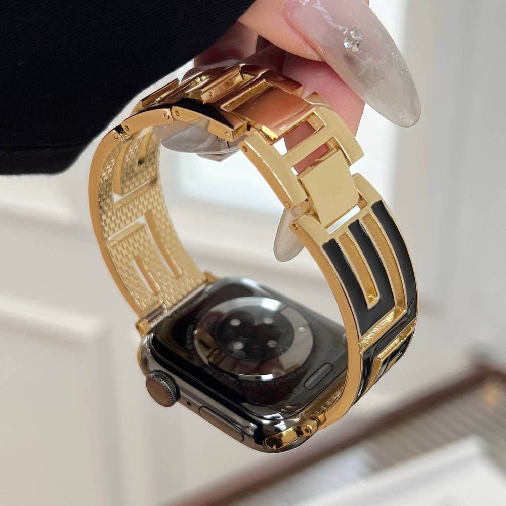 Women’s Square-Link Stainless Steel Apple Watch Band 8 Women’s Square-Link Stainless Steel Apple Watch Band