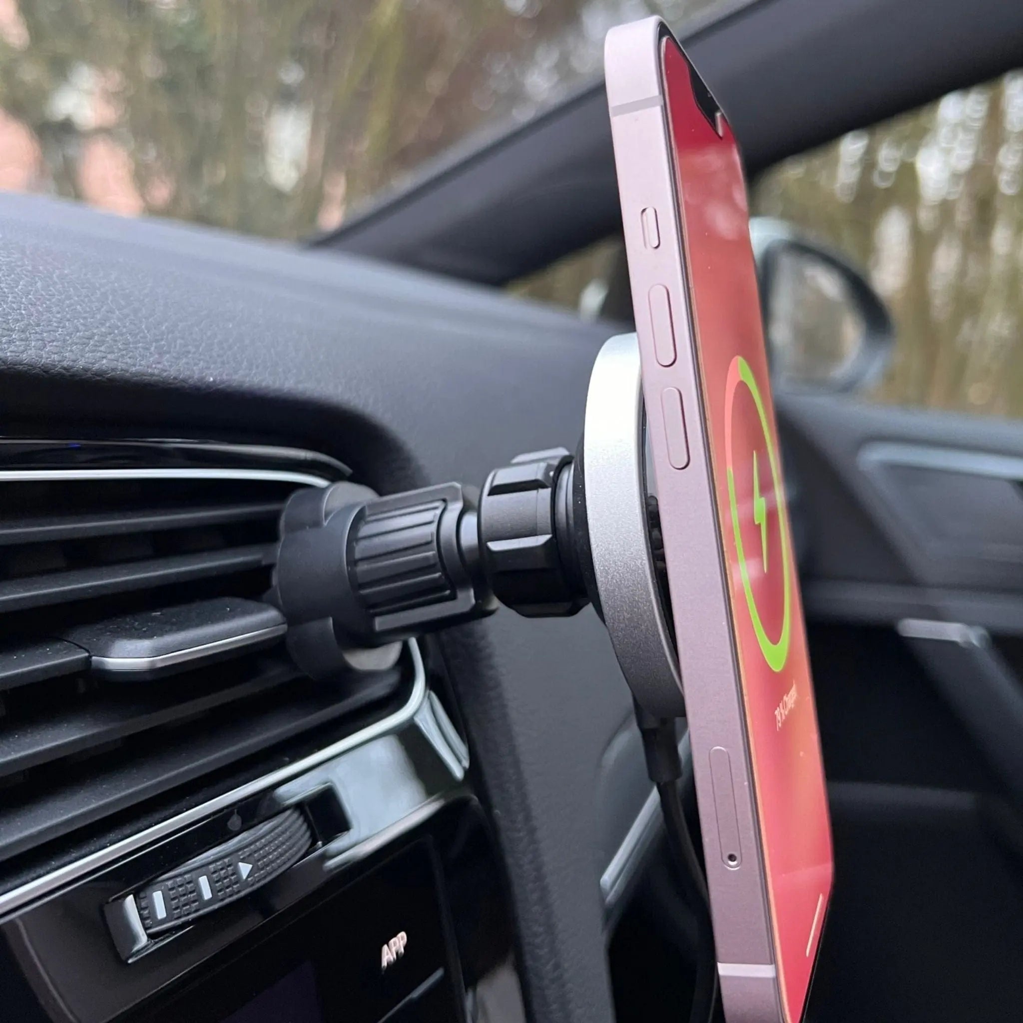 EVOLVED® DriveCharge Pro 12 EVOLVED® DriveCharge Pro