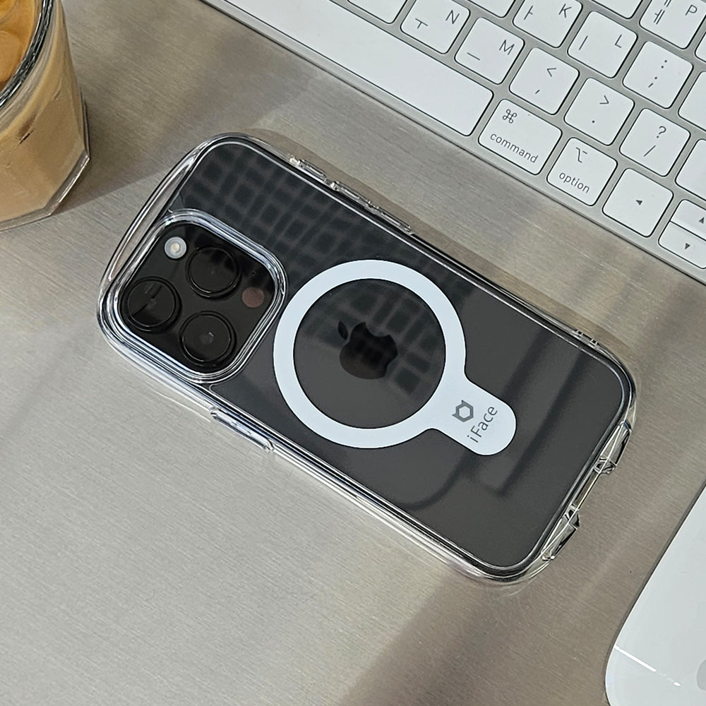 Look in Clear Hybrid MagSynq <b>for iPhone 15 Plus</b> 7 Look in Clear Hybrid MagSynq for iPhone 15 Plus
